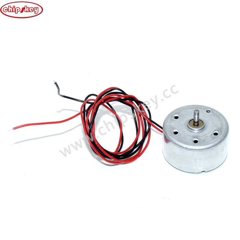 Micro-motor 1.5 v - 9 v 300 motor mute motor for solar panels-----Micro-motor motor solar panels special motor low starting voltage, high efficiency Also can be used in four-wheel drive motor. The diameter of 24.5 mm is 12.5 mm, shaft length: 6 mm, diamet